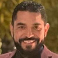 Roberto C. Romero Schmidt - Director General Grupo Aresa